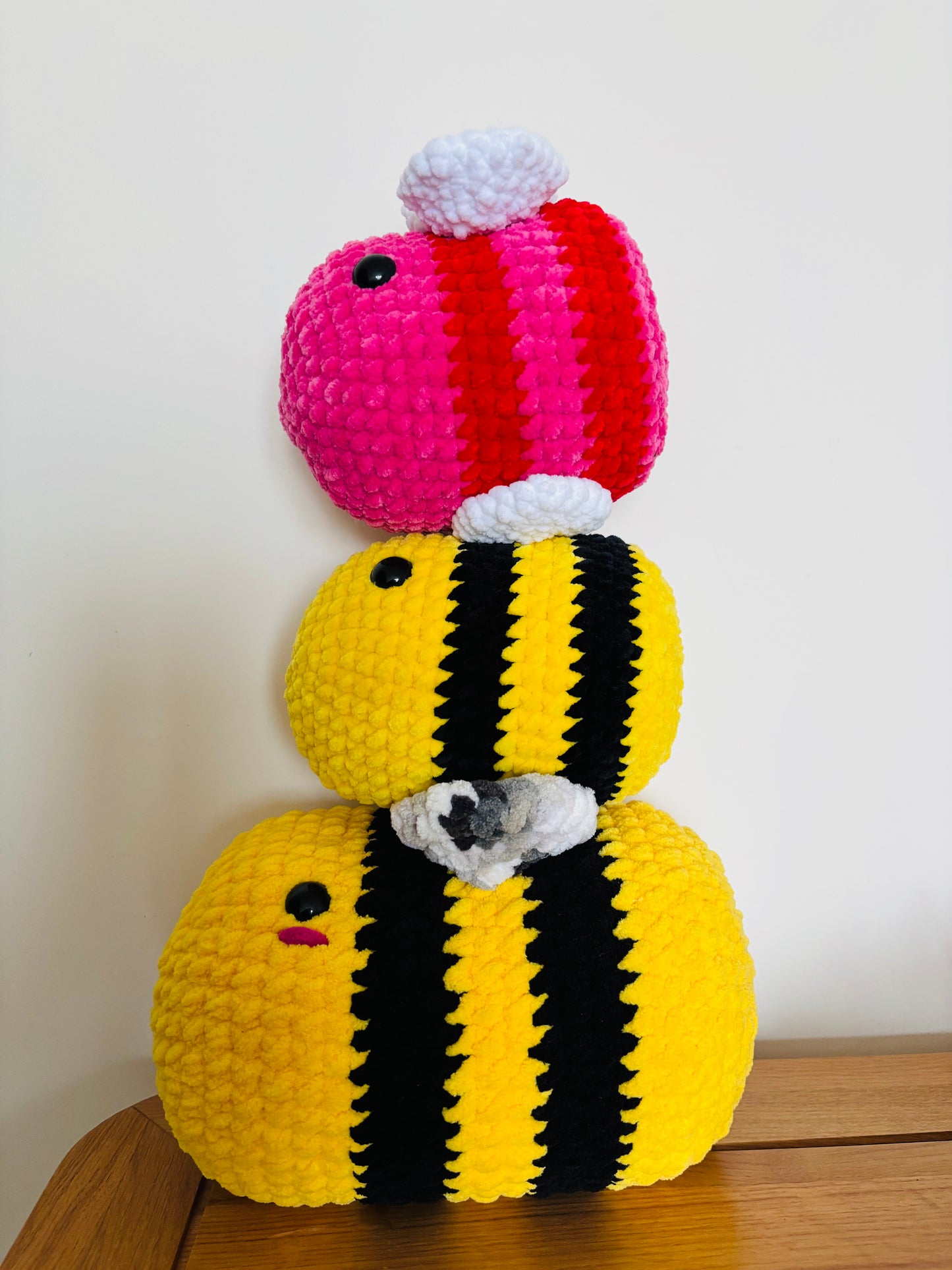 Jambo Bubble Bee Crochet Pattern