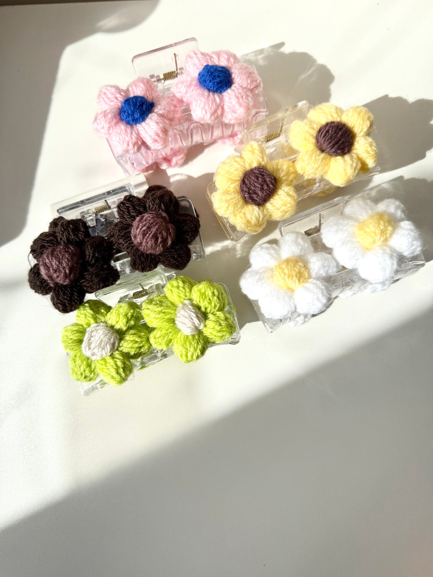 Daisy Crochet Claw Clip