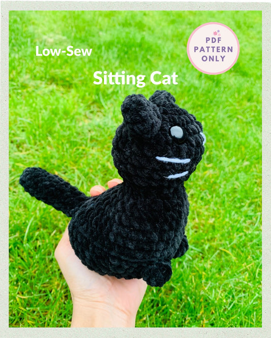 Sitting Cat Pattern (PDF)