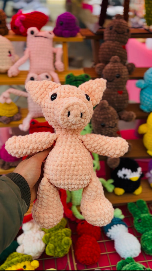 Piggy the pig crochet pattern